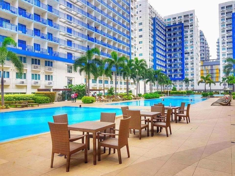 Liam'S Staycation Pasay Exterior photo