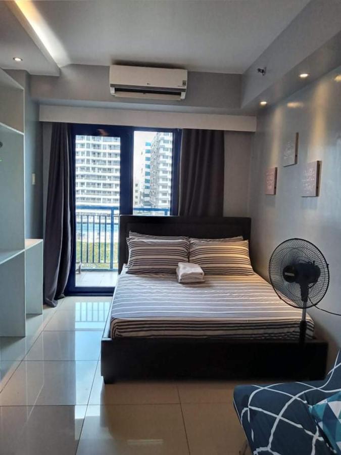 Liam'S Staycation Pasay Exterior photo